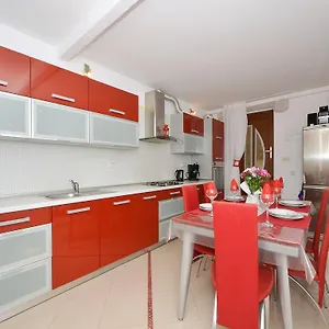 Nikolina Apartment Trogir